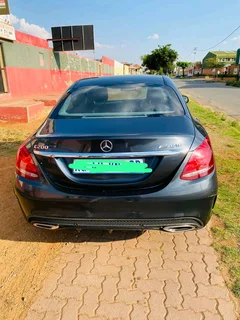 W205 Model 2014 Sedan