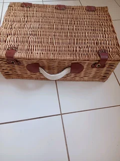 Picnic basket Cane