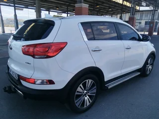 2014 kia sportage 4×4 2.0 cdi automatic  175700kms for sale
