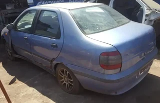 Stripping Fiat Siena / Palio