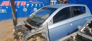 Stripping Hyundai i20