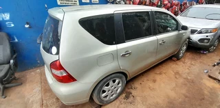 Stripping Nissan Livina