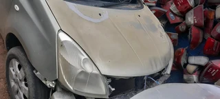 Stripping Nissan Livina