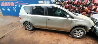 Stripping Nissan Livina