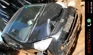 Stripping Honda Jazz