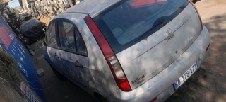 Stripping Tata Vista