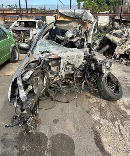 Strpping Peugeot 206