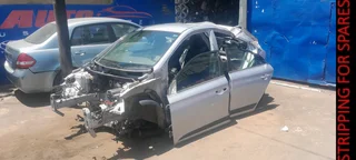 Stripping Daihatsu Charade