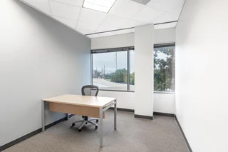 Unlimited office access in Regus Century City