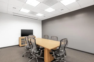 Workspaces, services and support to help you work better in Regus The Village Mall