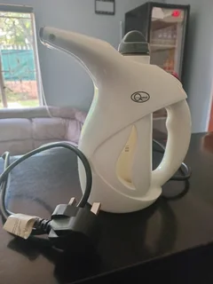 Quest Fabric Steamer