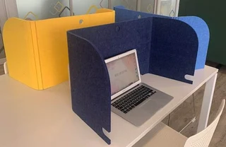 Portable Acoustic Privacy Desk Screen – Foldable & Lightweight