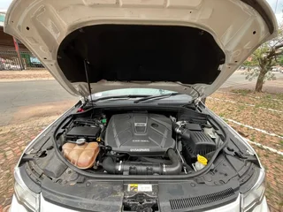 2016 Jeep Grand Cherokee 3.0 Summit – Stripping for Spares