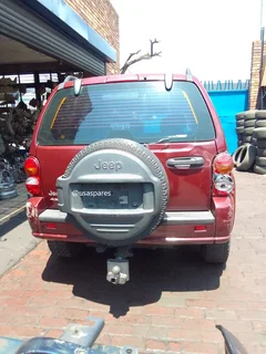 Jeep Cherokee KJ New &amp; Used Spares