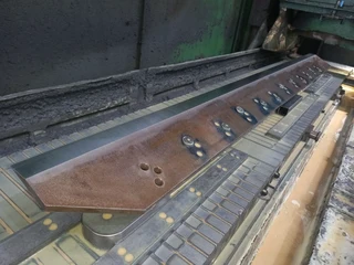 Sharpening of most print related guillotines