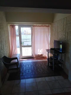 Cottage to Rent in Symhurst, Germiston