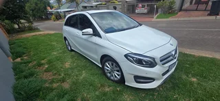 2016 Mercedes-Benz B200-Class Hatchback