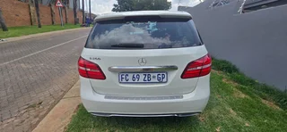 2016 Mercedes-Benz B200-Class Hatchback