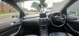 2016 Mercedes-Benz B200-Class Hatchback