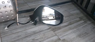 Toyota cross mirrior