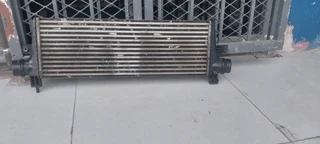 Toyota hilux 2.4 gd6 intercooler