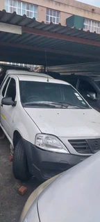 Np200 1.5dci stripping for spares