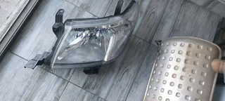 Toyota hilux d4d headlight
