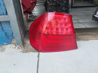 BMW e90 face-lift tail light