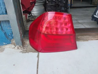 BMW e90 face-lift tail light