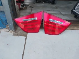 BMW e90 face-lift tail light