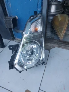 Hyundai mighty ex8 headlight