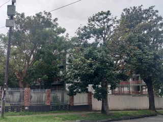 Family-friendly two-bedroom flat in Russell Square, Southernwood