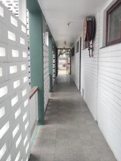 Family-friendly two-bedroom flat in Russell Square, Southernwood