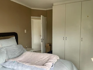 Wonderful two-bedroom flat in St James Place, Southernwood