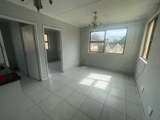 Newly-tiled two-bedroom flat in Honolulu Crescent, Amalinda