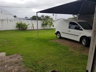 Lovely two bedroom Flat to rent in Bonza Bay