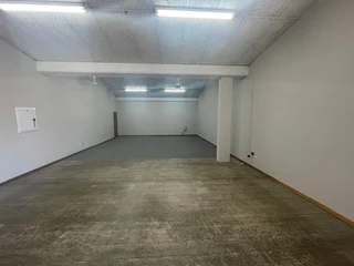 Prime Retail space in The New Colonnade Vincent