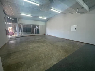 Prime Retail space in The New Colonnade Vincent