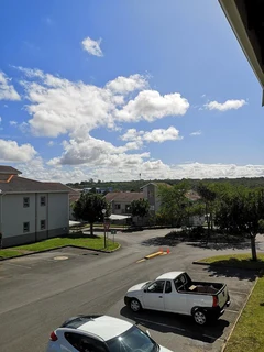 Neat two-bedroom flat in The Beacon, Beacon Bay