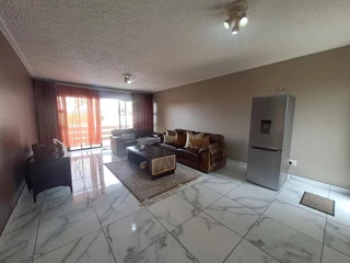 Spacious two-bedroom flat in Marina Hills, Baysville