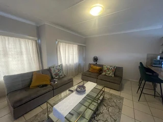 Beautiful two-bedroom flat in Colin Court, Berea