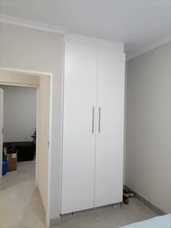 Modern three-bedroom freestanding townhouse in The Wedge, Gonubie