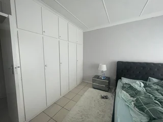 Beautiful two-bedroom flat in Colin Court, Berea