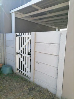 Modern three-bedroom freestanding townhouse in The Wedge, Gonubie