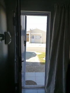 Modern three-bedroom freestanding townhouse in The Wedge, Gonubie