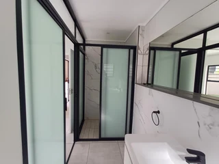 Stunning Ground Floor 3-Bedroom Apartment with Private Yard, Located in the prestigious Po