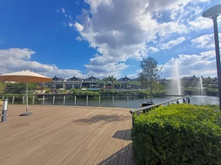 Beautiful 2-Bedroom Apartment with Balcony; Built-in Braai, located on the third floor in