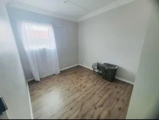 Bright three-bedroom townhouse in Griffindorp, Cambridge West