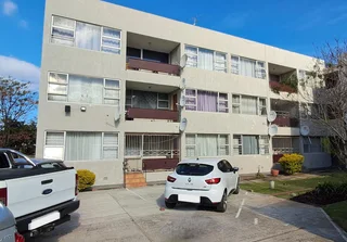 Comfortable Two Bedroom Flat in Southernwood