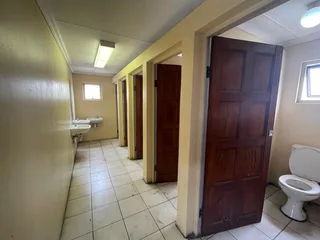 Well-Maintained Room for Rent In Quigney